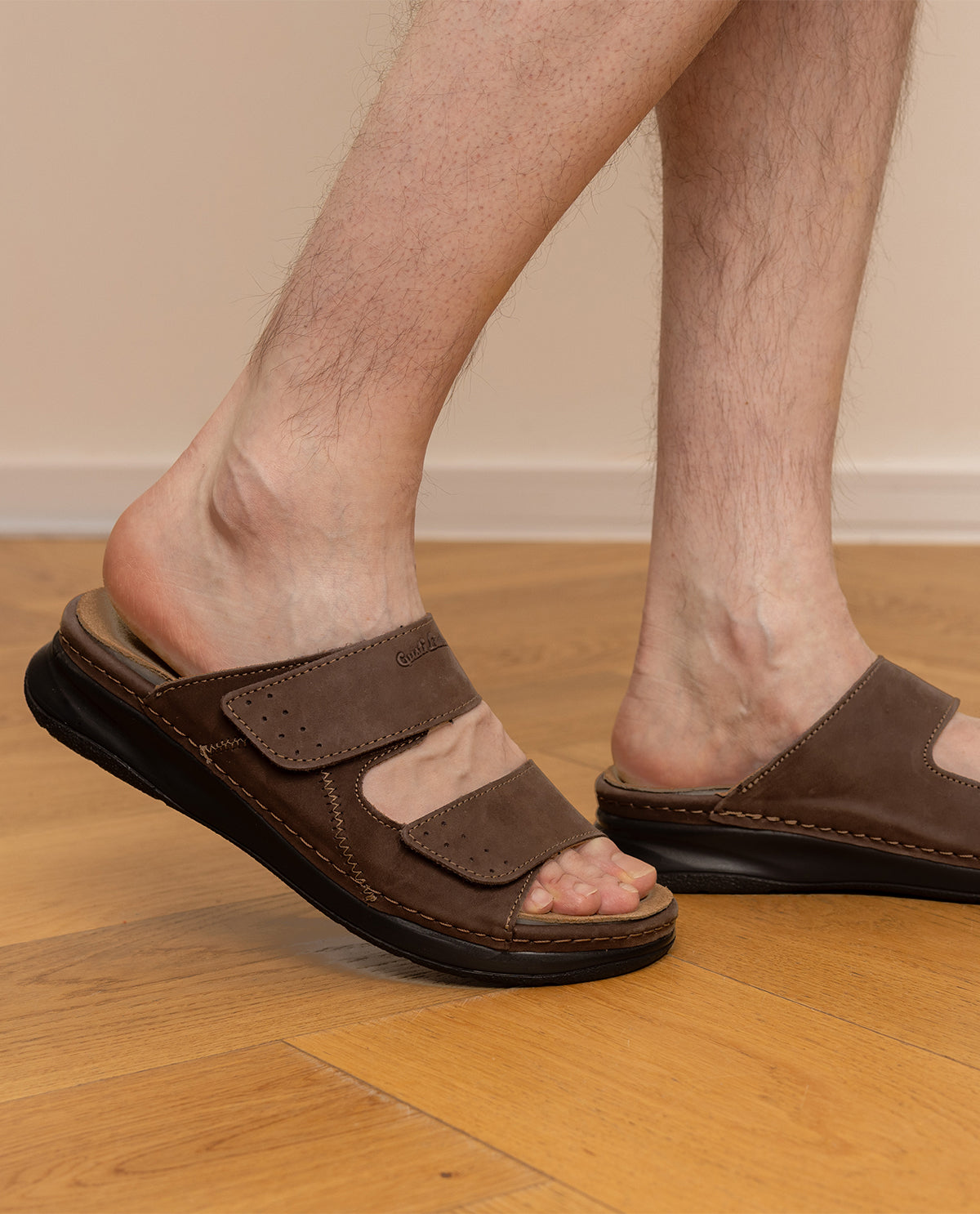 ModeNewstead Florian – Men's Leather Sandals
